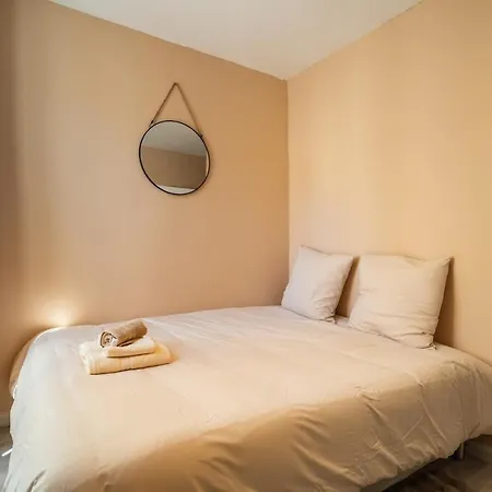 Appartement Cinema Chill Netflix Arcade Toulon